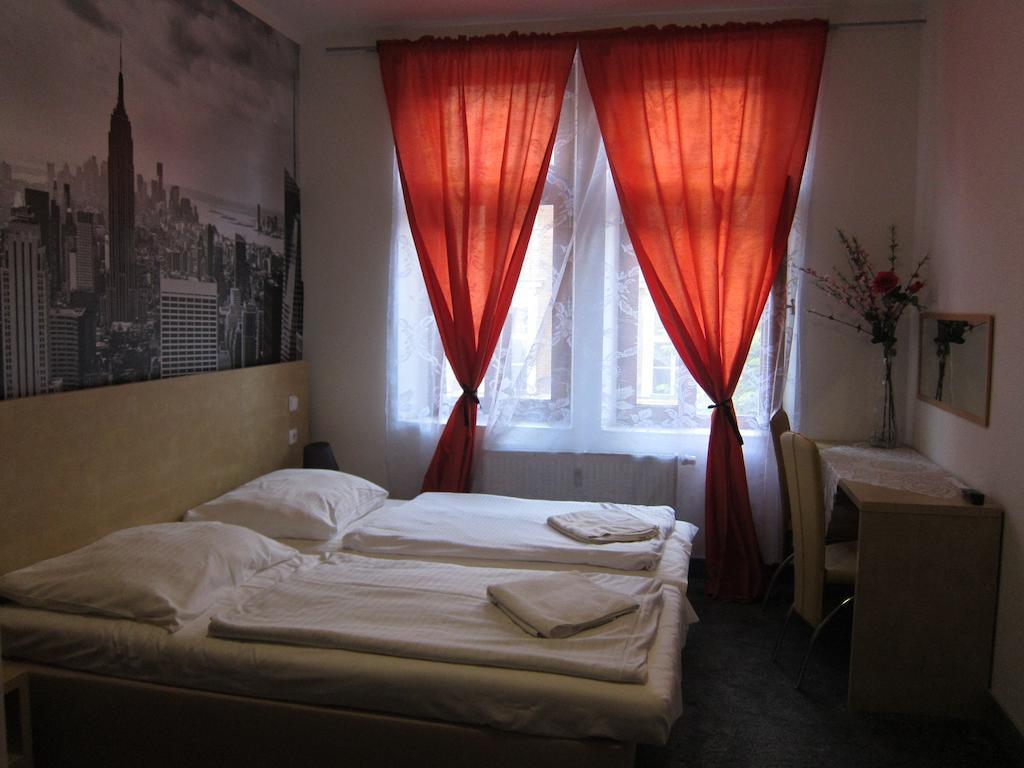 Andel 3*